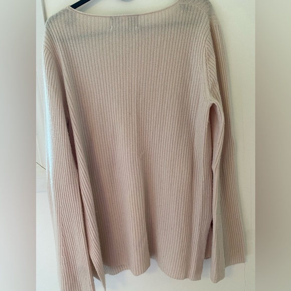Cashmere Light Pink Lightweight Sweater - Picture 4 of 6